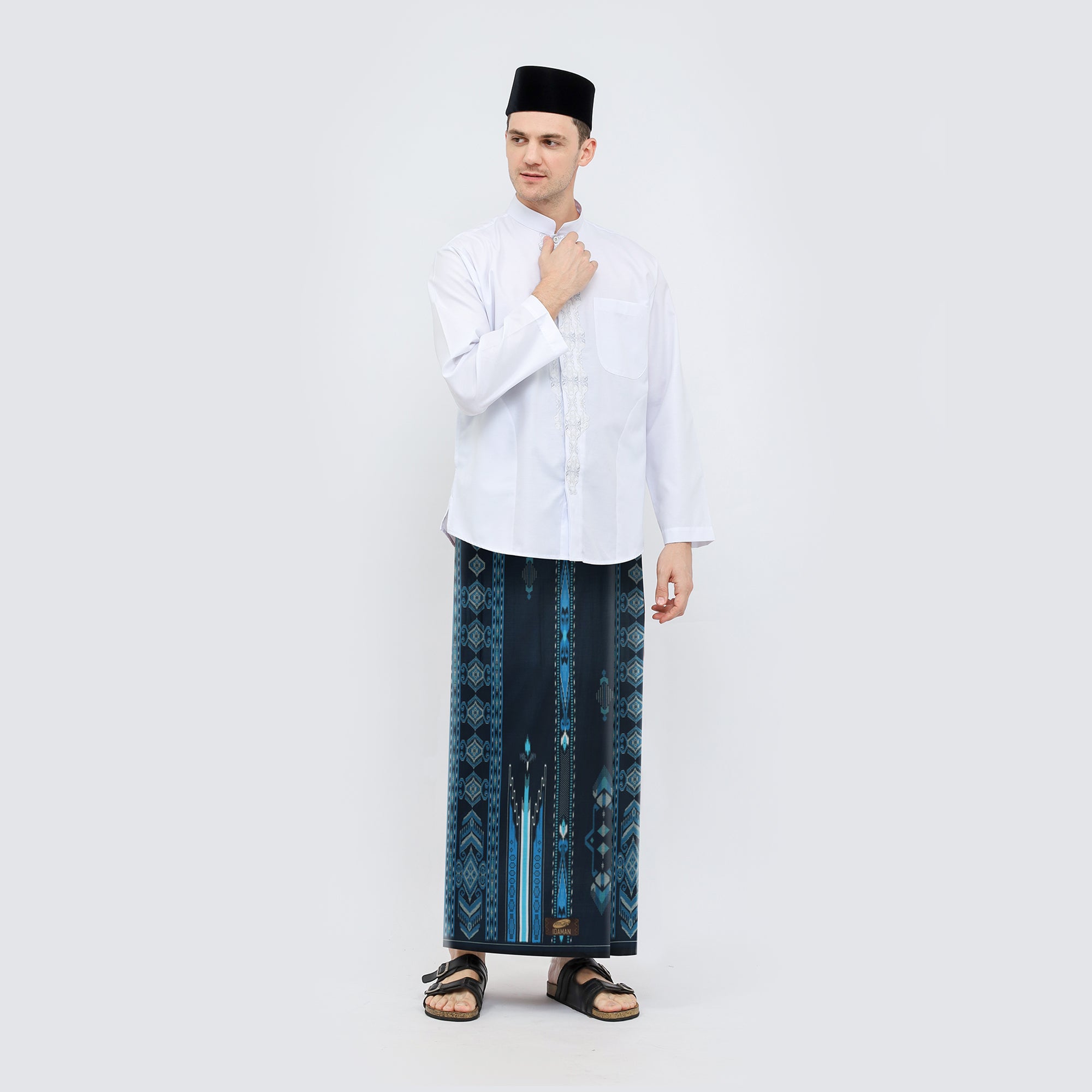 Sarung ATLAS Idaman 555 Kembang Motif BHS A5 GSL Navy