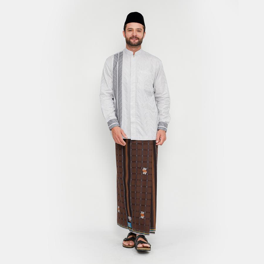 Sarung BHS Classic Gold Motif C45 SSA Black Series