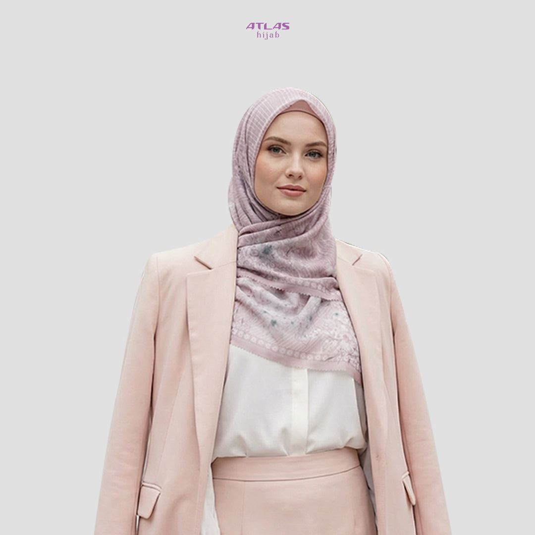 Atlas Hijab Noor Vitae Series Motif Nafia Kerudung Segi Empat