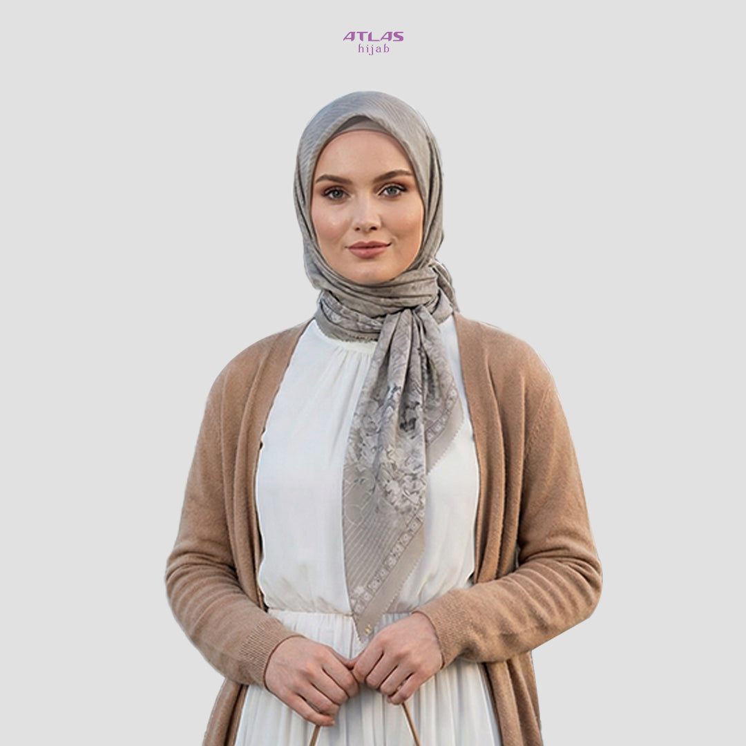 Atlas Hijab Noor Vitae Series Motif Nafia Kerudung Segi Empat