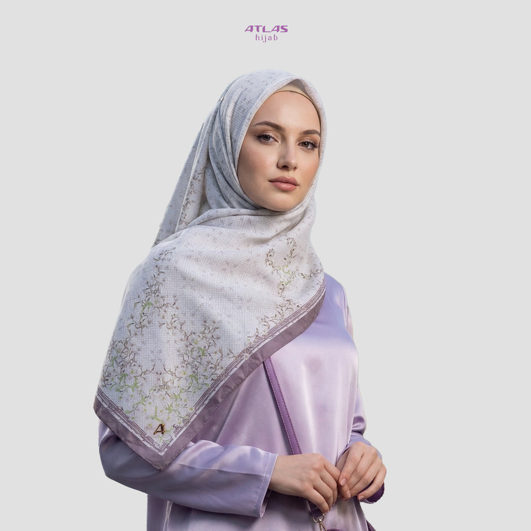 Atlas Hijab Noor Vitae Series Motif Mireya Kerudung Segi Empat