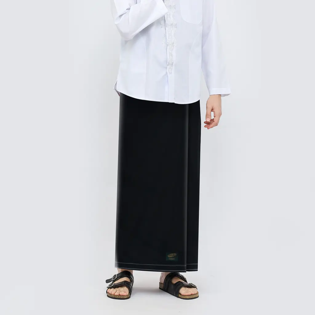 Sarung ATLAS Favorit 520 Polos Warna Hitam