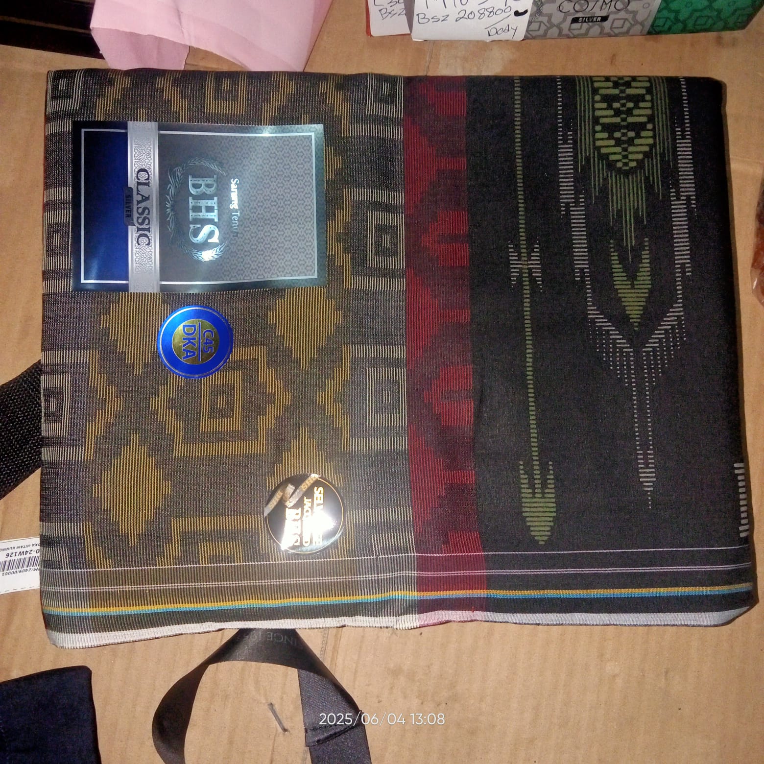 Sarung BHS Classic Silver Motif C45 DKA Black Series