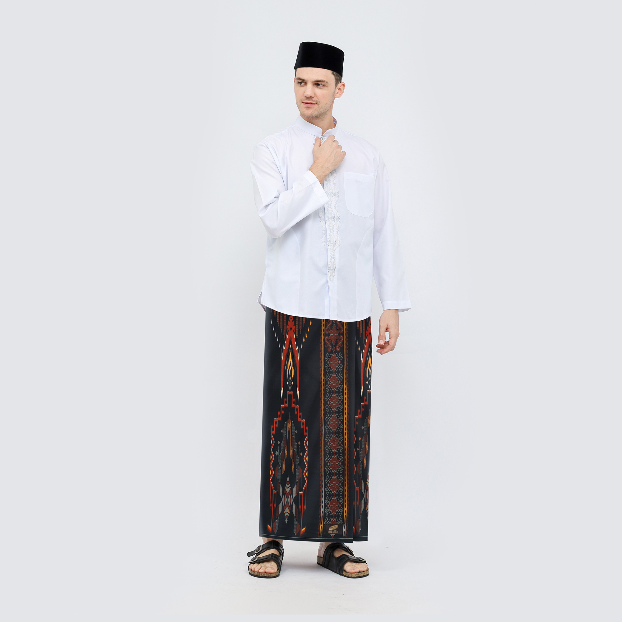 Sarung ATLAS Idaman 555 Kembang Motif BHS GSD 01 Hitam Orange