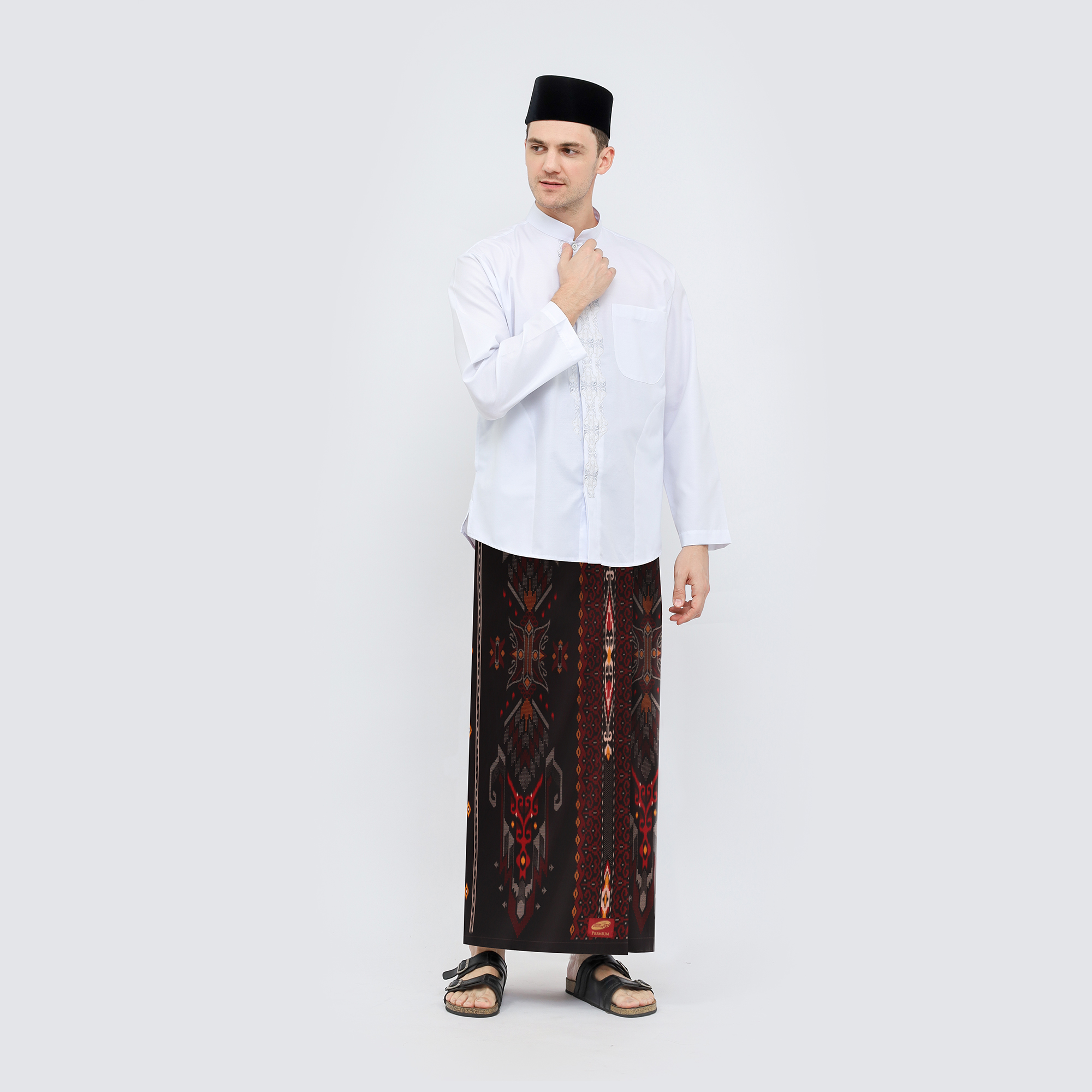 Sarung ATLAS Premium 735 Kembang P7-PKD Hitam Merah 03