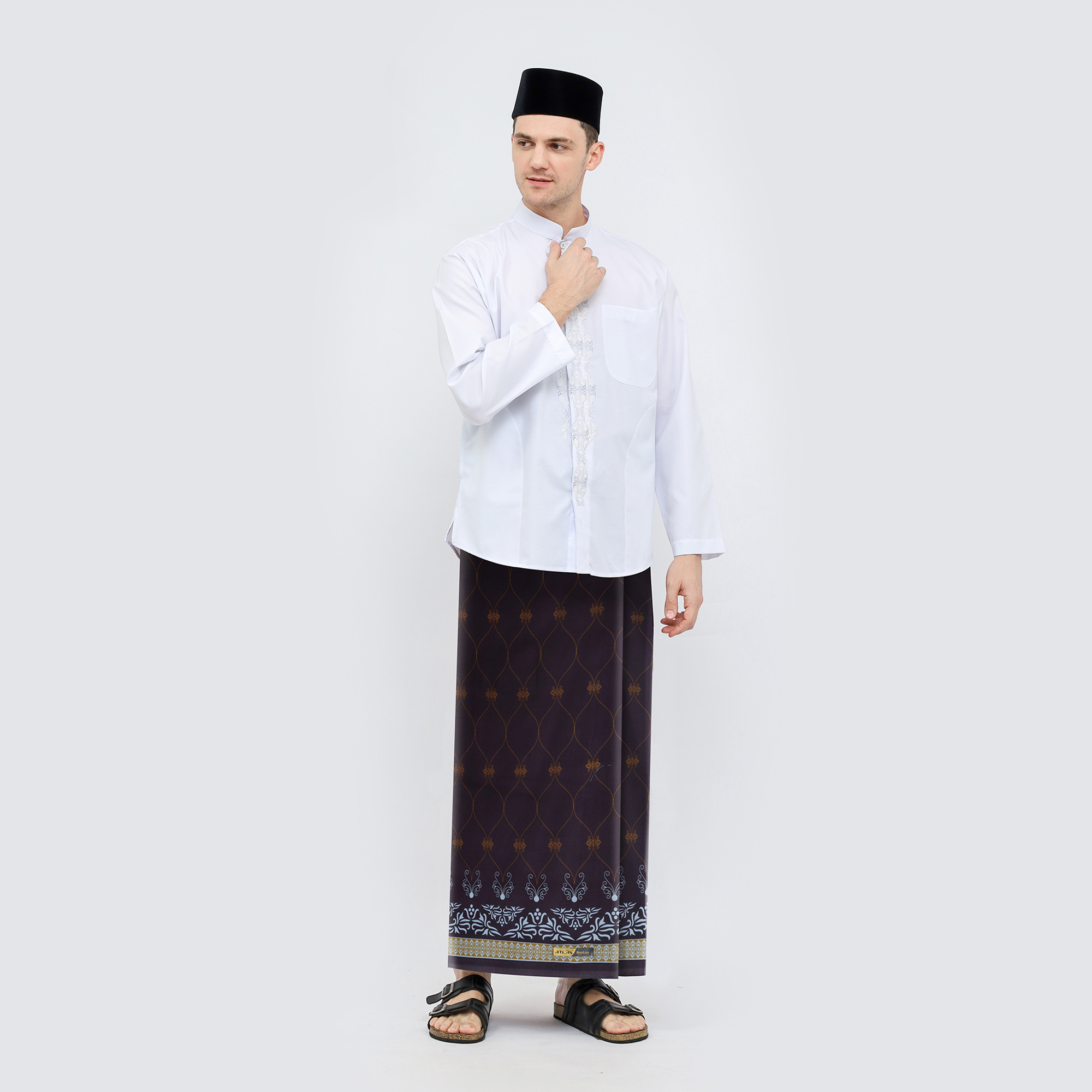 Sarung ATLAS Bustan Series Demak Brown