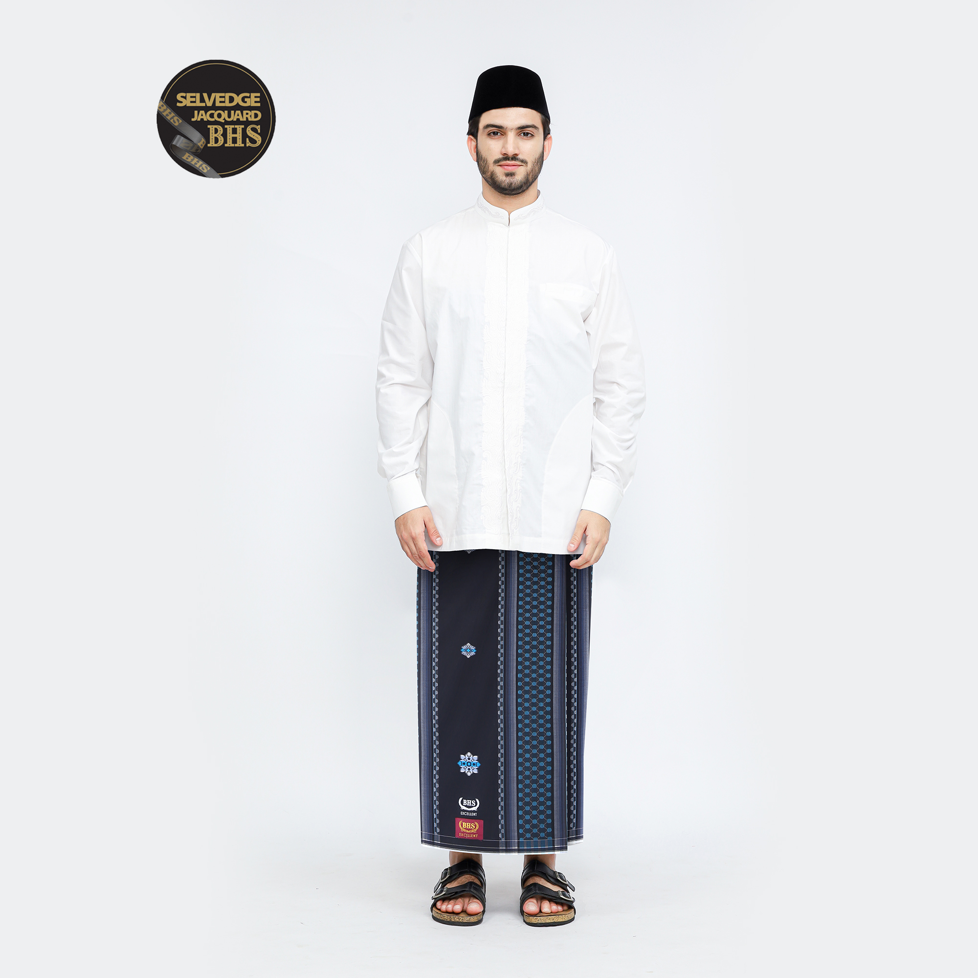 Sarung BHS Excellent Gold Motif E52 SCA Hitam Biru 02