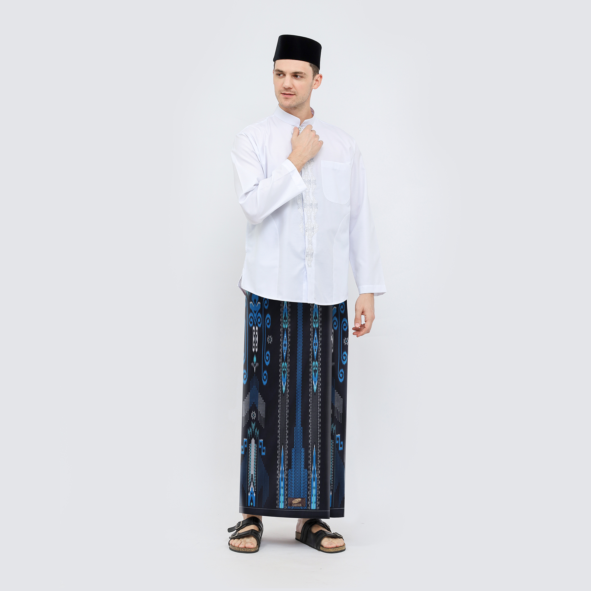 Sarung ATLAS Idaman 555 Kembang Motif BHS A5 GSH Hitam Biru 01