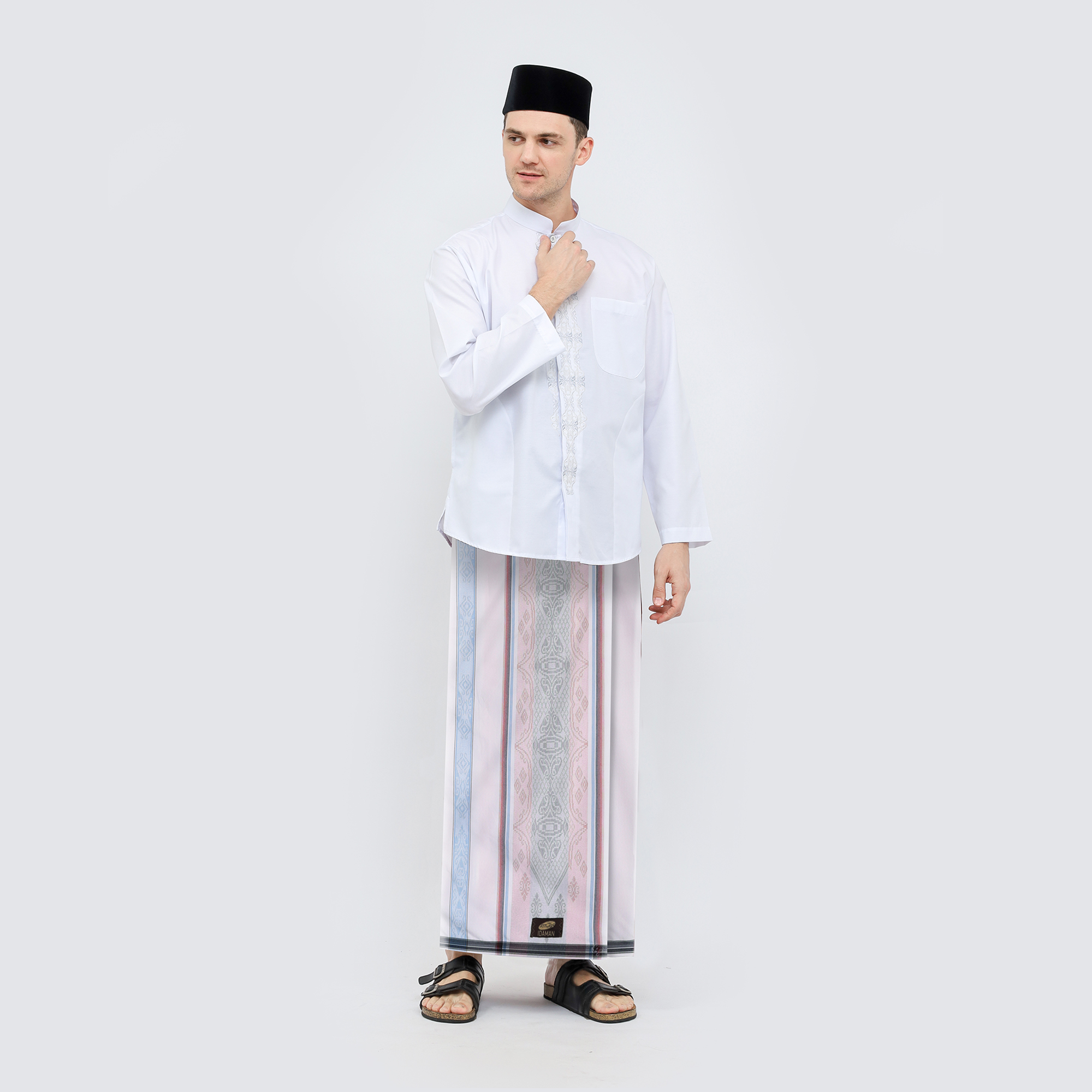 Sarung ATLAS Idaman 590 Jacquard Classic Motif A5-JPA Putih Merah