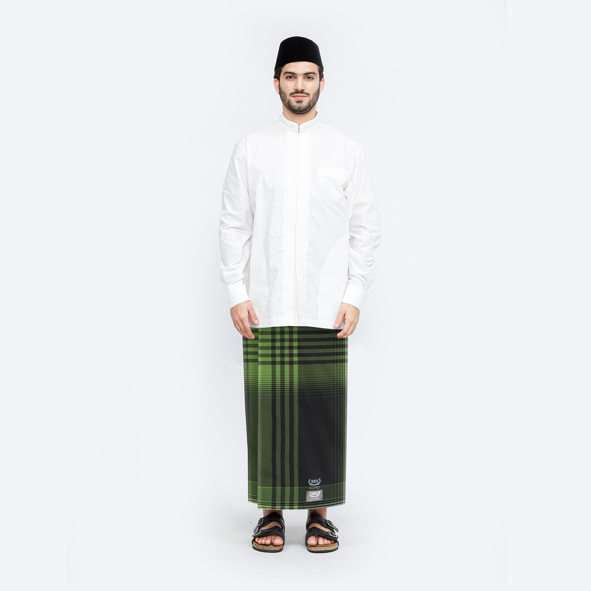Sarung BHS Cosmo Silver Motif K26 PPC Hitam Hijau