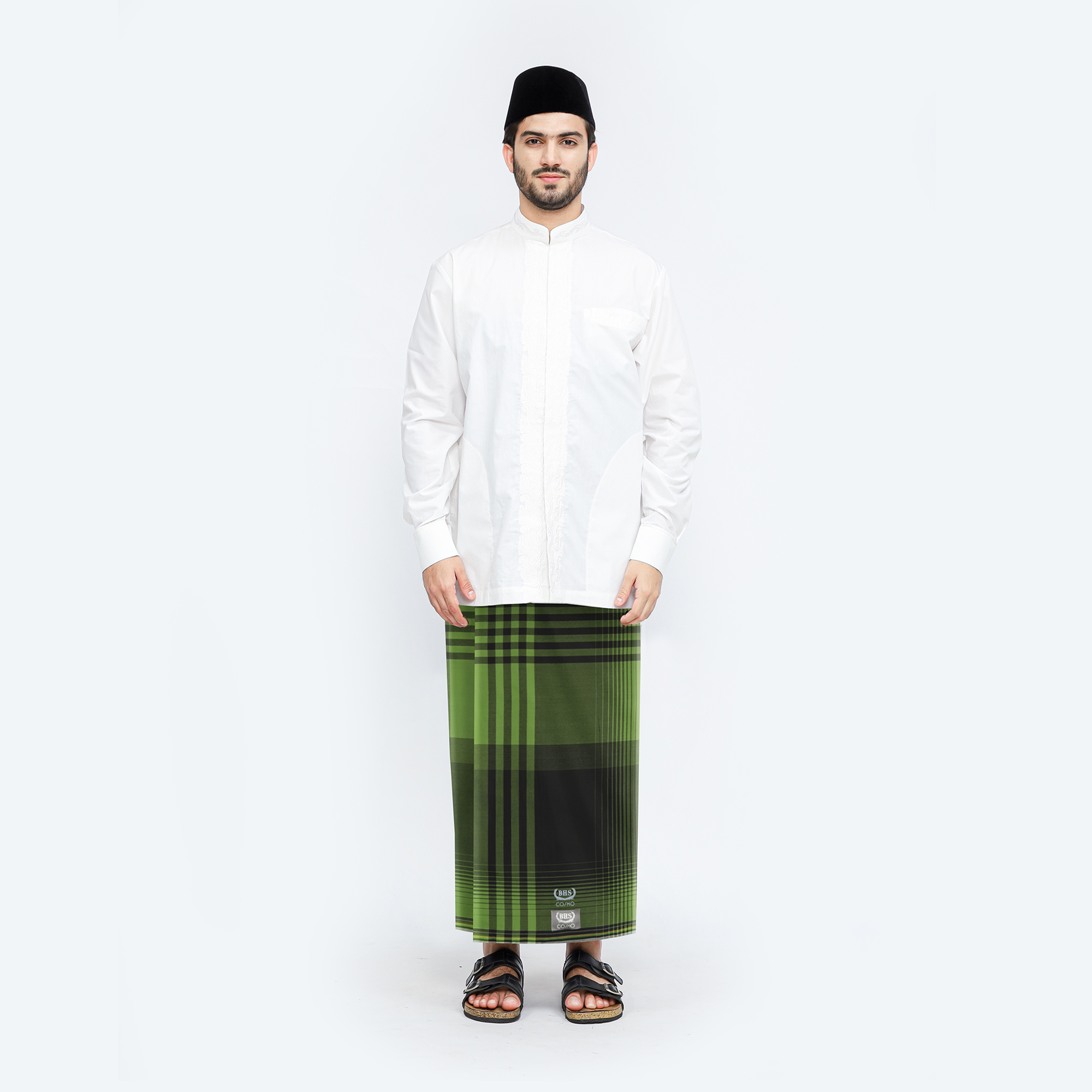 Sarung BHS Cosmo Silver Motif K26 PPC Hitam Hijau 02
